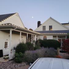 Ruckersville-Vineyard-Christmas-Lights-Installation 1